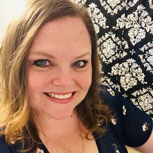 Meet your Posher, Kasi